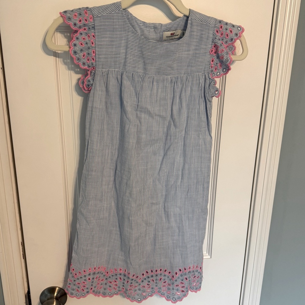 Vineyard Vines blue and white striped dress with pink embroidery eyelet design 8 - Picture 2 of 6